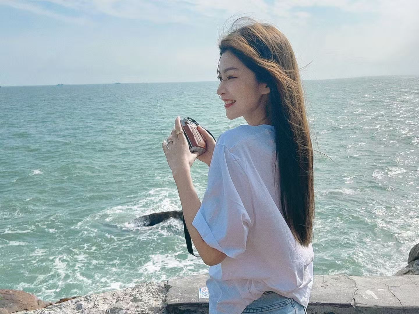 糖爹糖宝关系中的价值观剖析：一场金钱与情